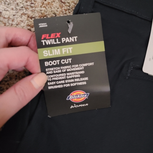 Women's Slim Fit Bootcut Stretch Twill Pants, Dark Navy Size 16 Short - Picture 4 of 7